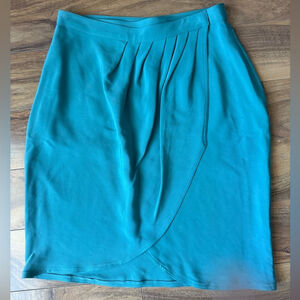 Vintage Ozbek Elegant Teal wrap
Skirt size 10